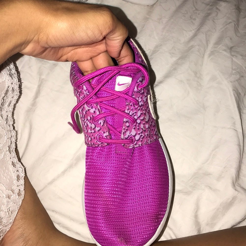 Nike Roshe one purple - Picture 2 of 6